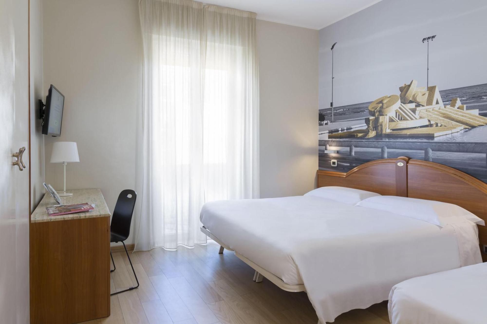 B&B Hotel Pescara Esterno foto