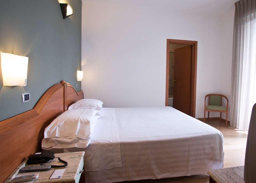 B&B Hotel Pescara Camera foto