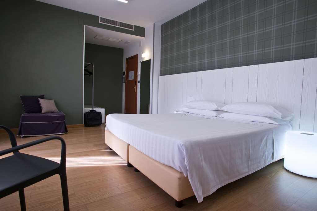 B&B Hotel Pescara Camera foto